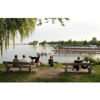 3400_3385 Abendstimmung an der Alster - ein Kanu fährt auf dem Wasser. | 